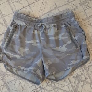 Athleta Girls Gray Camo Shorts